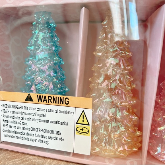 Cupcakes & Cashmere Iridescent Pastel Acrylic LED Christmas Tree Set - Picture 3 of 9